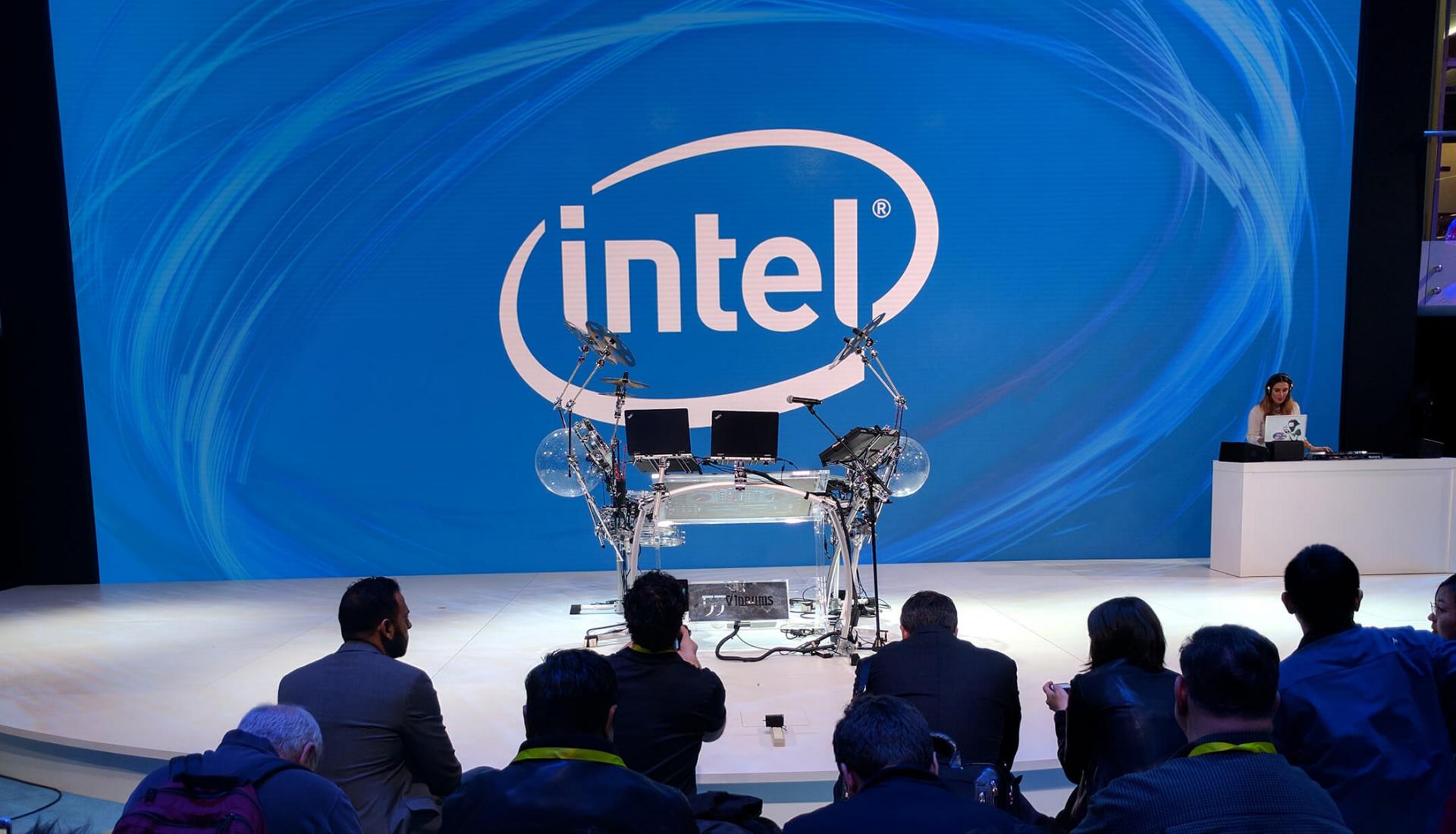 CES 2016 - Intel 2